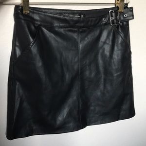 Zara faux leather skirt with belt